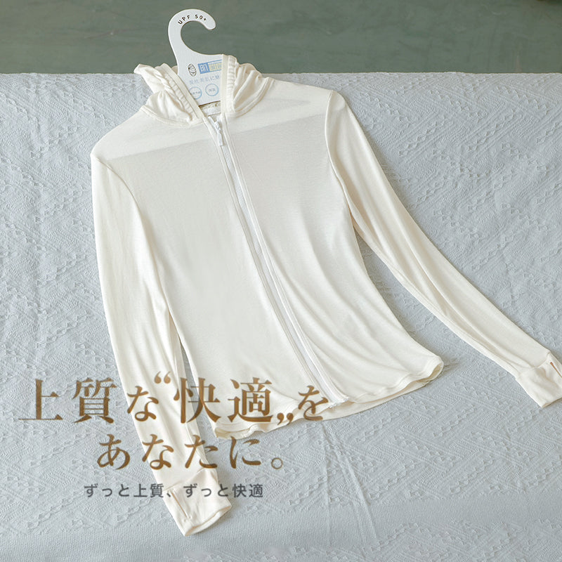 シルク入り UVカット パーカー 女性用 超軽量 136g UPF50+ 日焼け防止