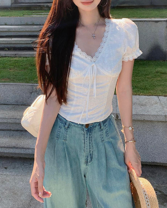 VERILADY |Vネック可愛いブラウス