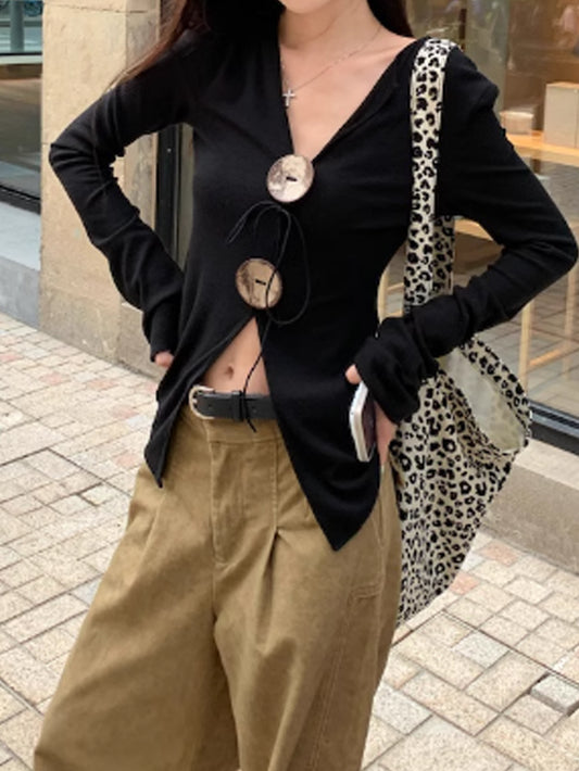 VERILADY |フロントスリットVネックTシャツ