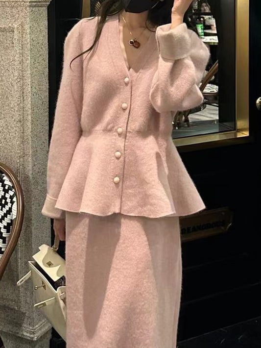 VERILADY |【予約販売】秋冬もっちりさくらピンクニットトップス&スカート 2点セットアップ