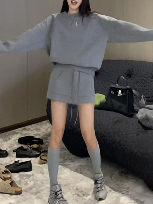 VERILADY |スポーティスウェット×ショートスカート 2点セットアップ