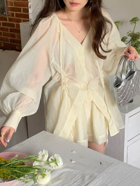 VERILADY |Vネックオーバーサイズシアーシャツ&ショートパンツ2点セットアップ