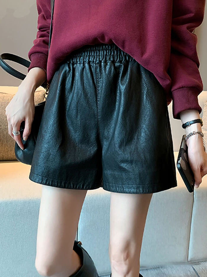 VERILADY | Quần Short Giả Da