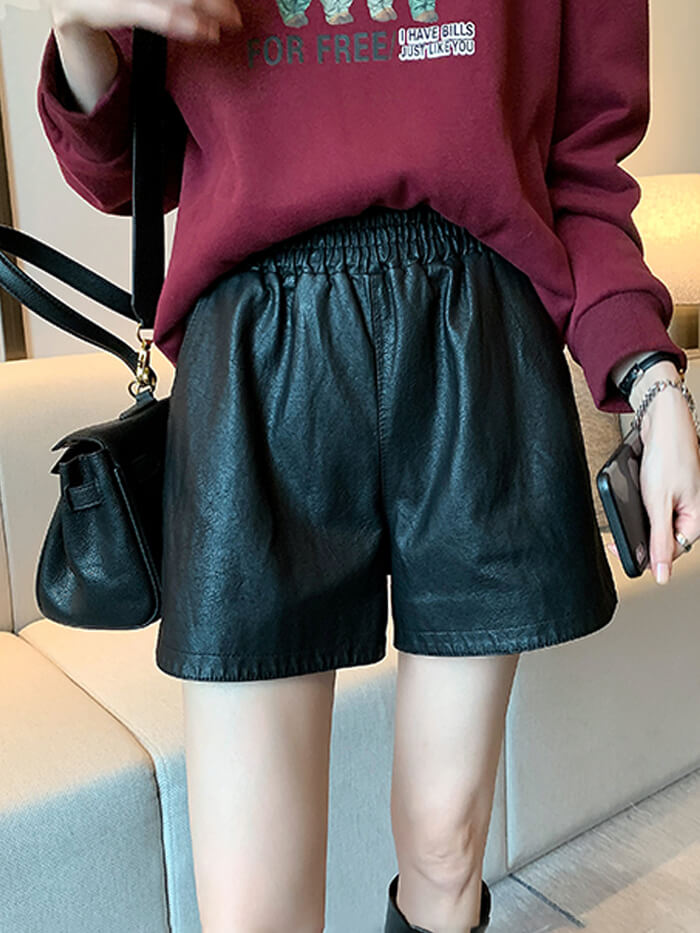 VERILADY | Quần Short Giả Da