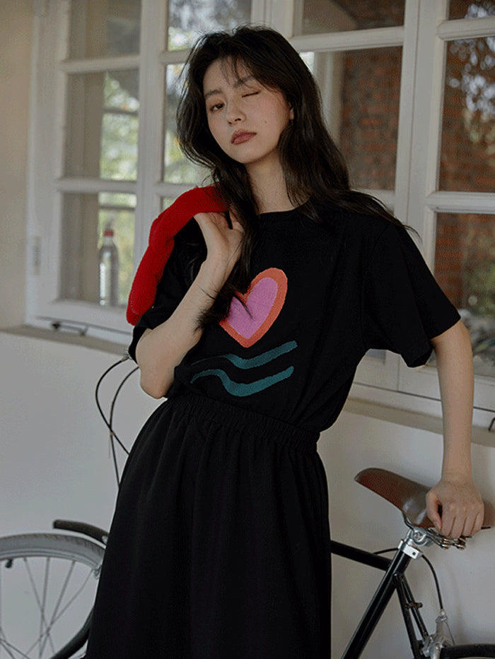 VERILADY | 【予約商品 注文後7日~10日以内出荷】ハートプリントTシャツ