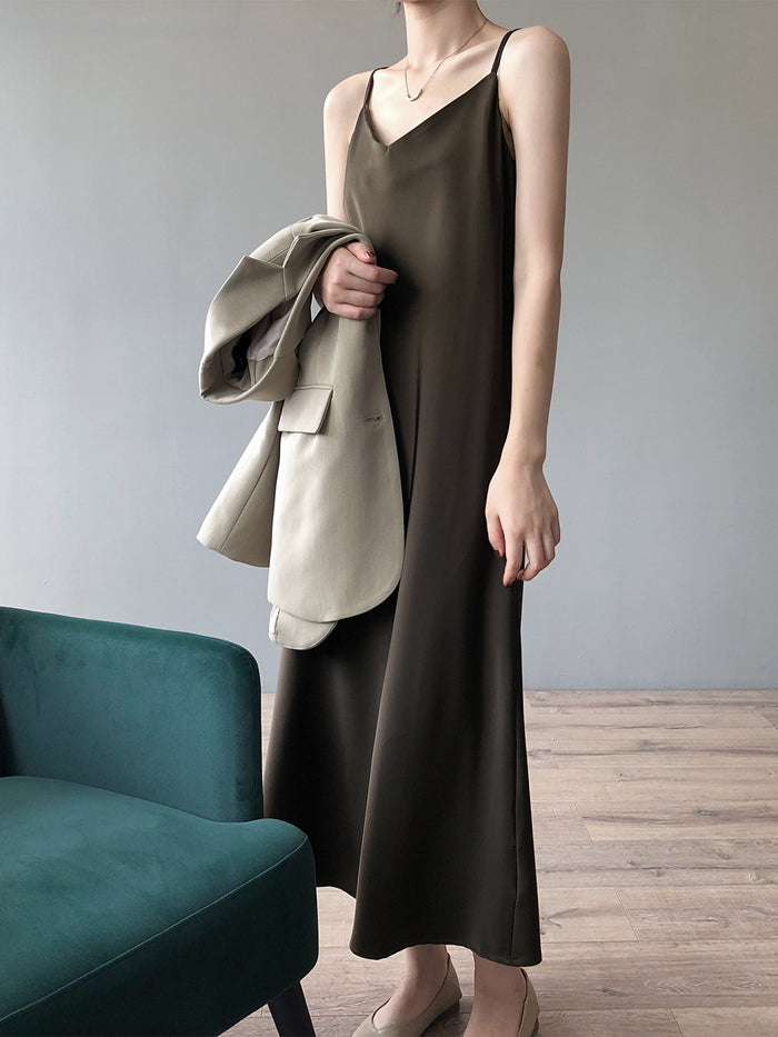 VERILADY | Vネックキャミソールワンピース ロング丈