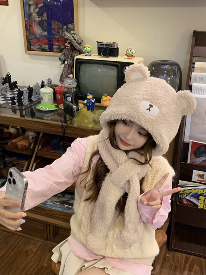 VERILADY | Khăn trùm đầu dễ thương của Kuma-chan