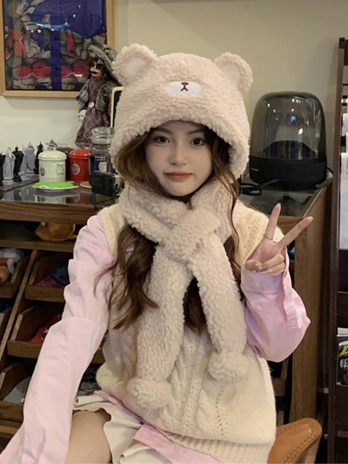 VERILADY | Khăn trùm đầu dễ thương của Kuma-chan
