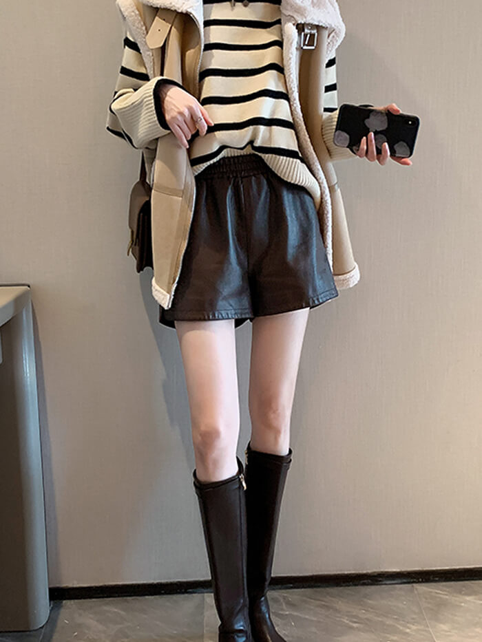 VERILADY | Quần Short Giả Da