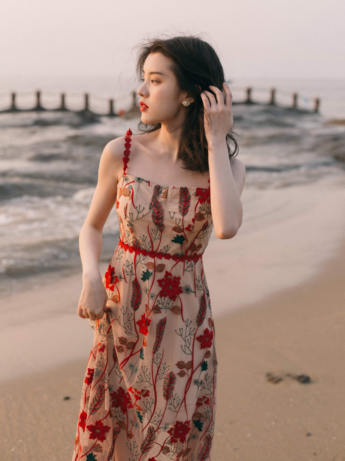 VERILADY | ビンテージ刺繍キャミワンピース