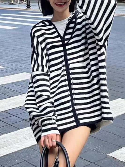 VERILADY |ボーダー柄フードパーカー