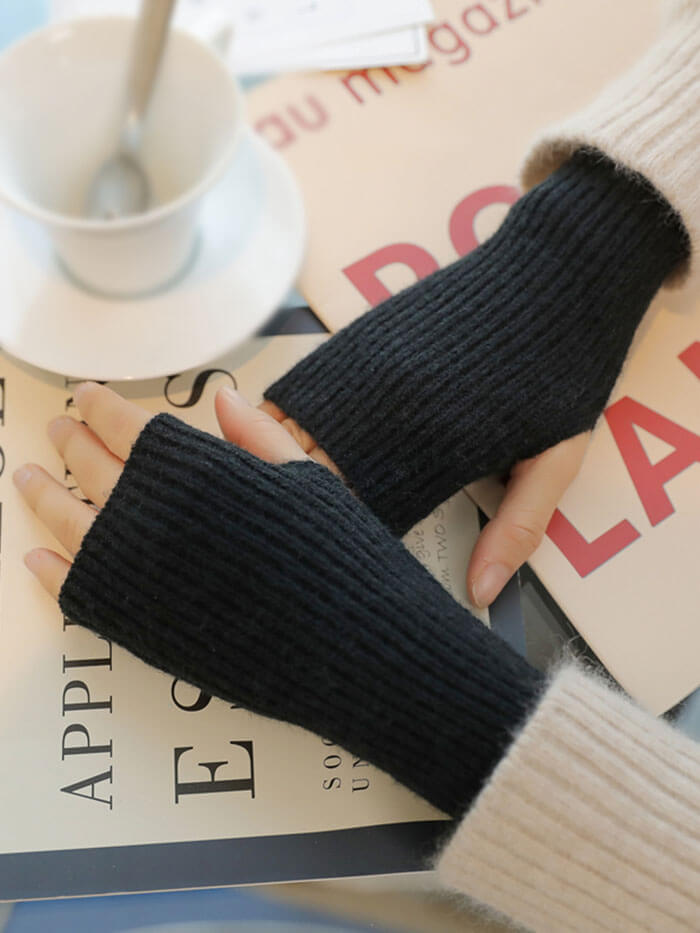 XÁC MINH | Knit Arm Warmer